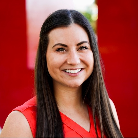 Meet your Posher, Anna - Picture 1 of 1